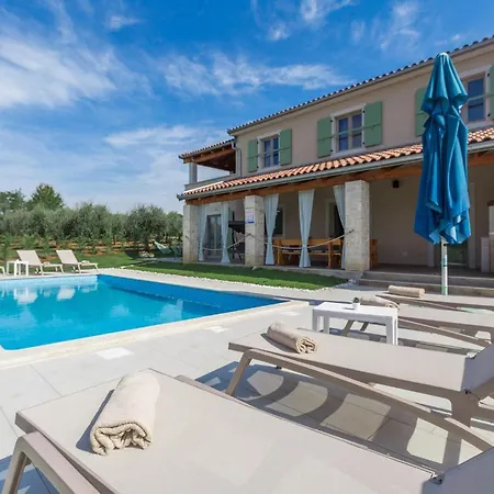 Dom wakacyjny Stella Polaris Stuti