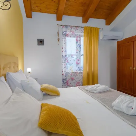 Stella Polaris Hébergement de vacances Stuti